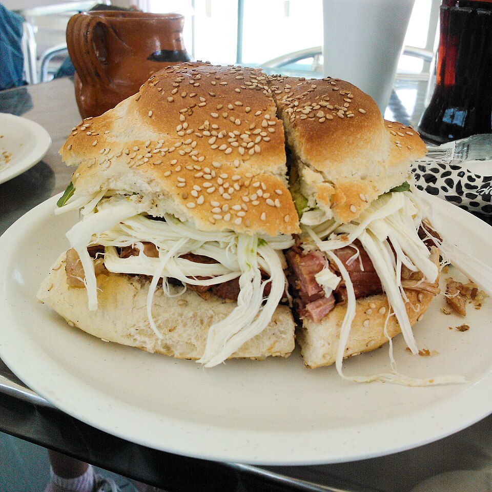 Cemita de Puebla