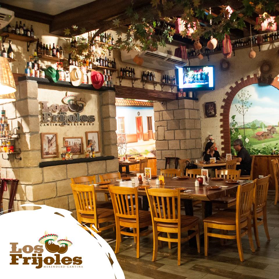 Los Frijoles Merendero y Cantina — restaurante mexicano en Monterrey